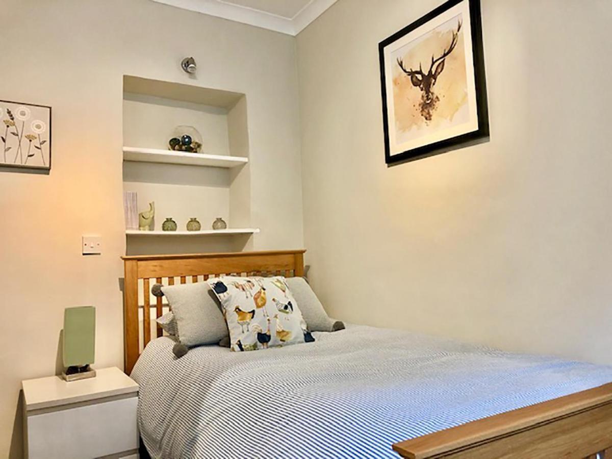 Ewood Cottage *New* Exquisite Country Cottage Тодморден Екстериор снимка