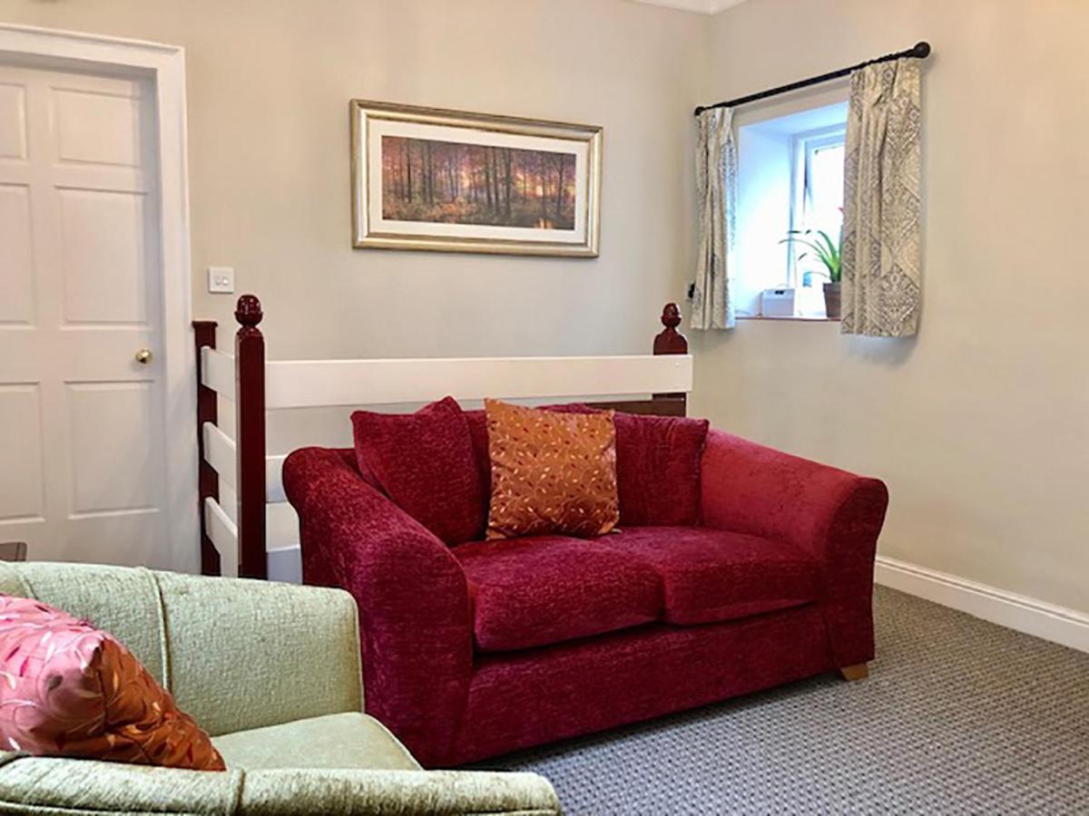 Ewood Cottage *New* Exquisite Country Cottage Тодморден Екстериор снимка